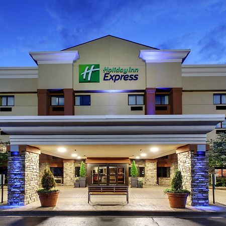 Holiday Inn Express Hotel Fort Campbell-Oak Grove By Ihg Esterno foto