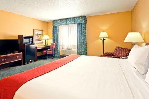 Holiday Inn Express Hotel Fort Campbell-Oak Grove By Ihg Camera foto