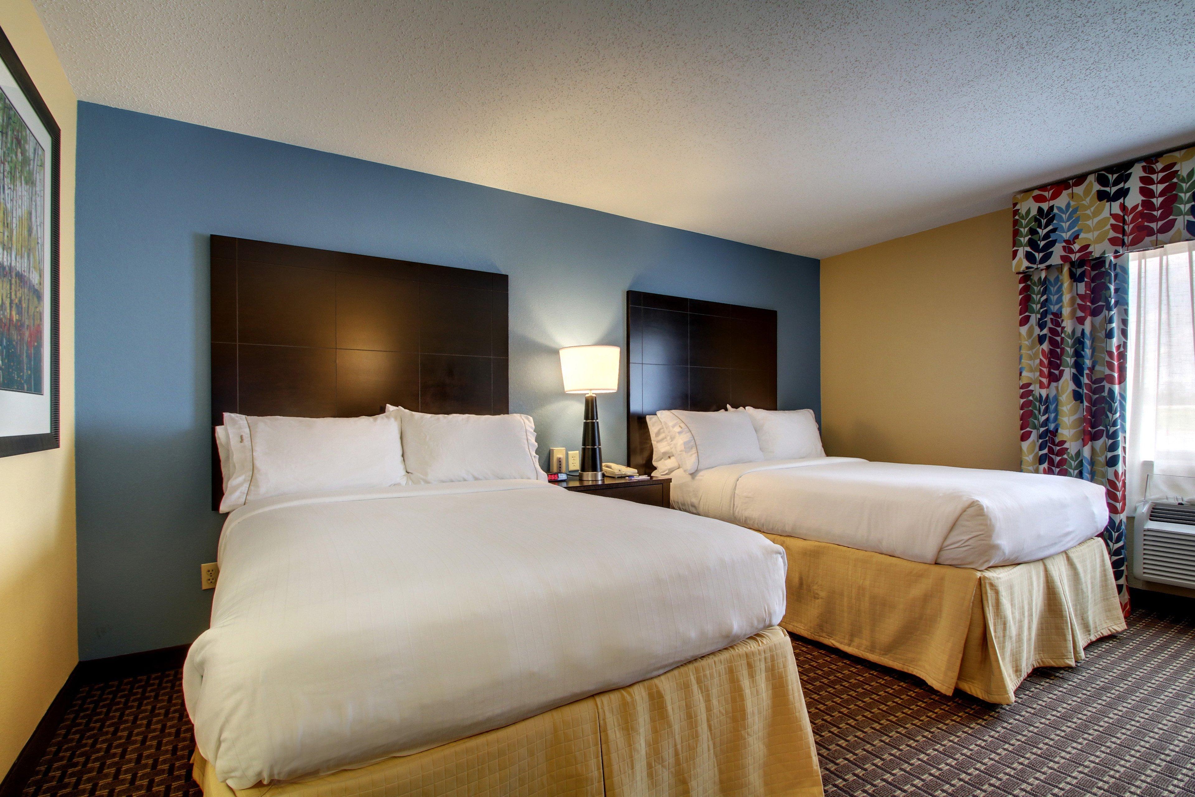 Holiday Inn Express Hotel Fort Campbell-Oak Grove By Ihg Esterno foto