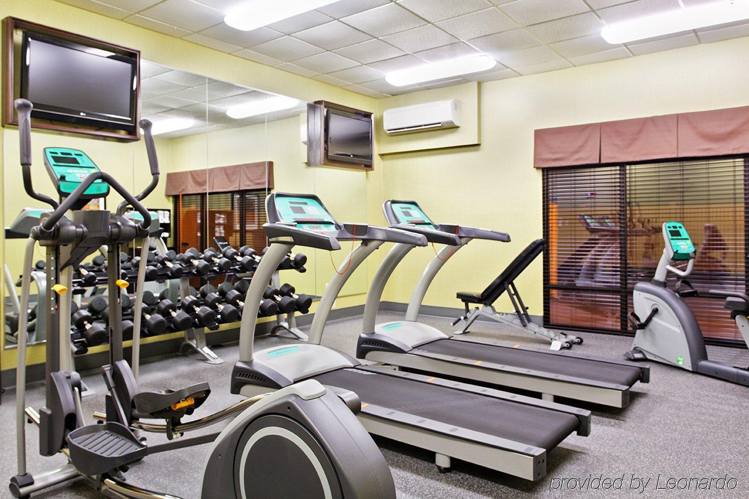 Holiday Inn Express Hotel Fort Campbell-Oak Grove By Ihg Esterno foto