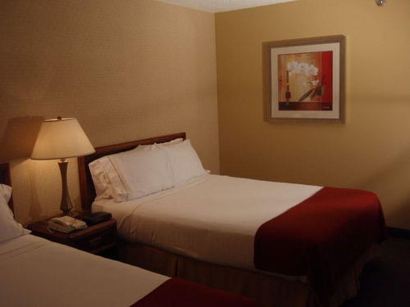 Holiday Inn Express Hotel Fort Campbell-Oak Grove By Ihg Camera foto
